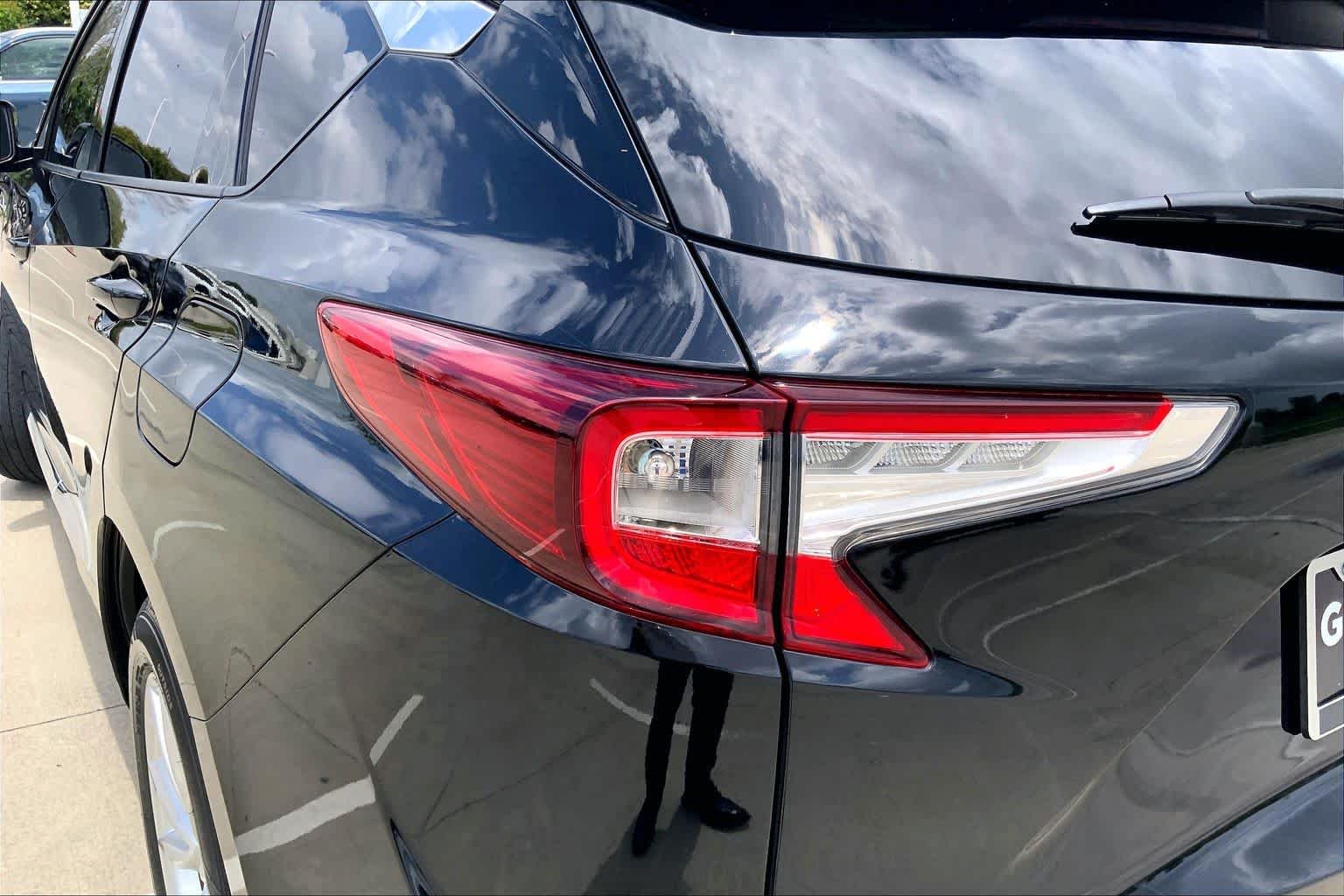 Used 2019 Majestic Black Pearl Acura  image 28