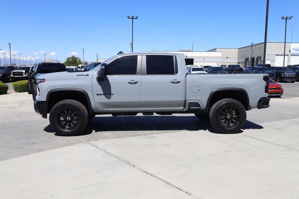 Used 2025 Slate Gray Metallic Chevrolet ZR2 image 3