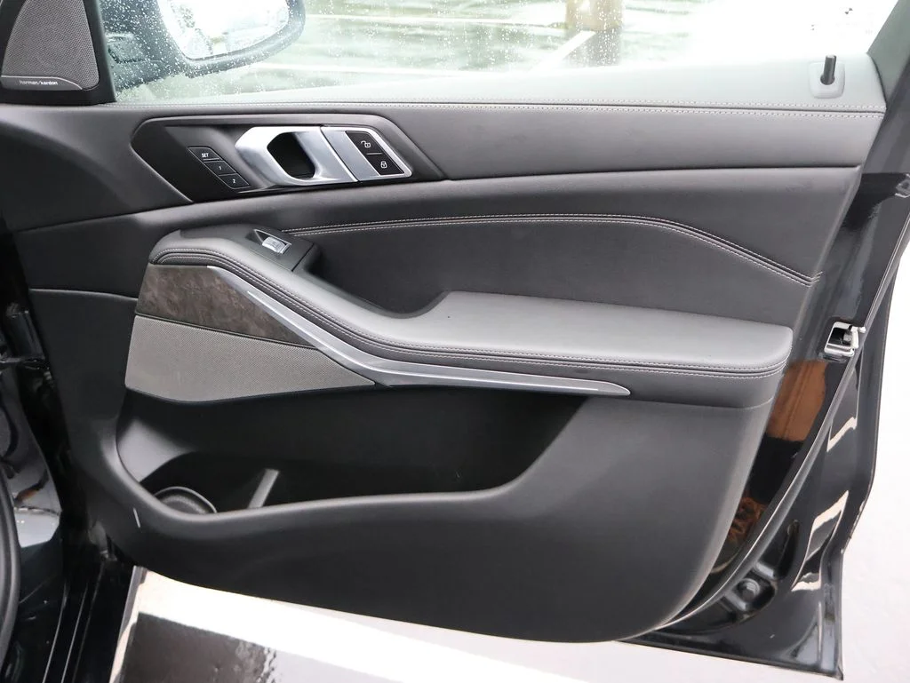 Certified Used 2024 Black BMW xDrive40i image 43
