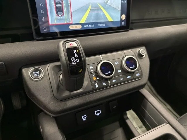 2023 Land Rover Defender X-Dynamic SE - Photo 26