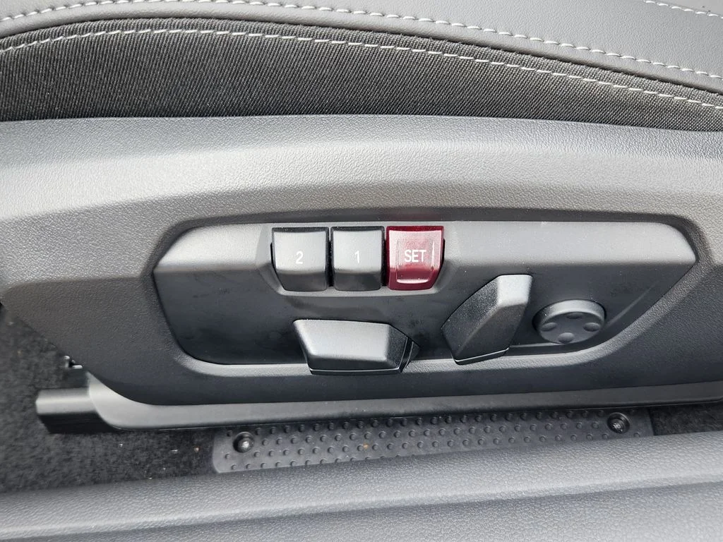 2026 MINI Convertible S - Photo 17