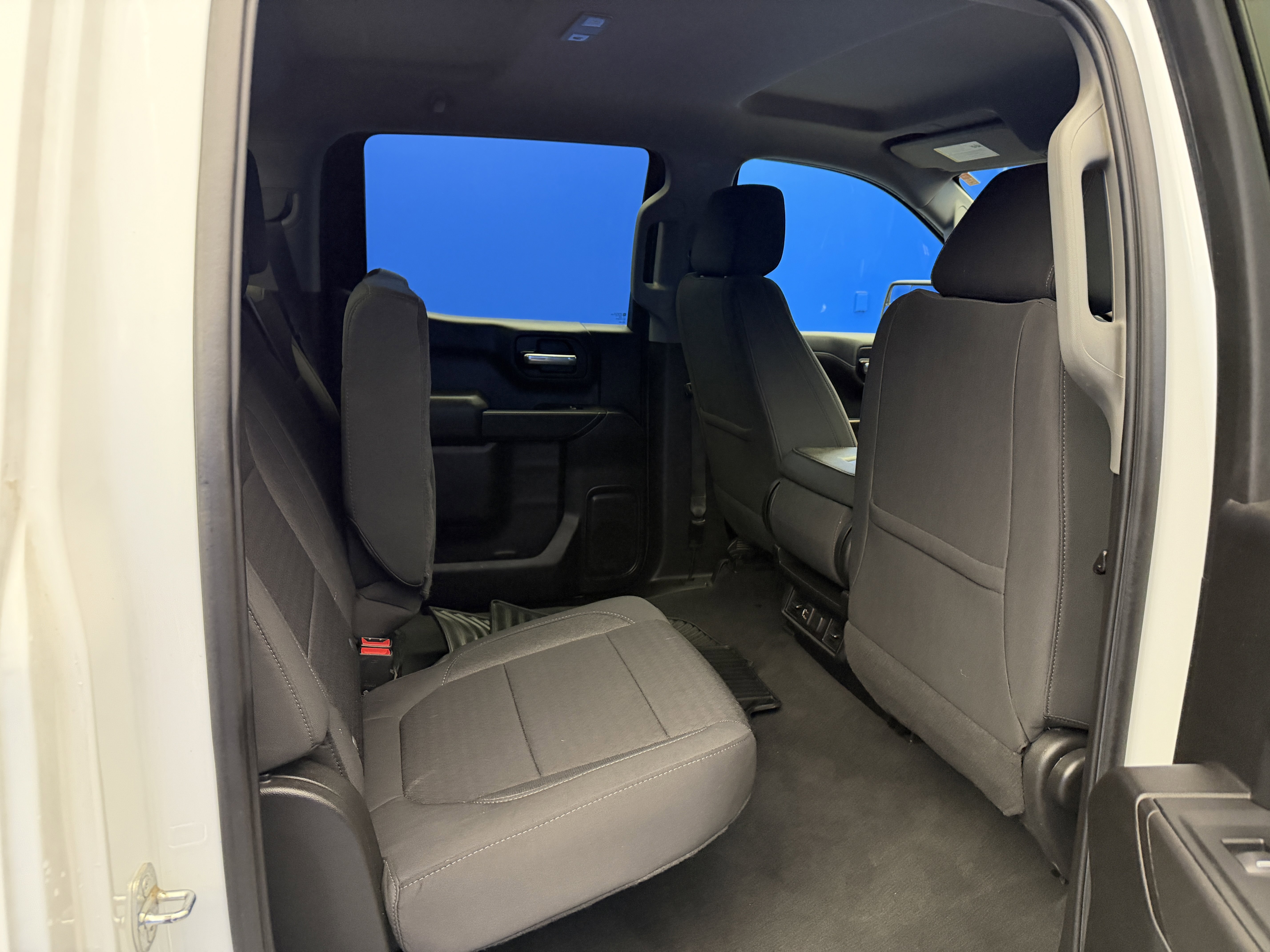 Used 2021 Summit White Chevrolet LT image 28