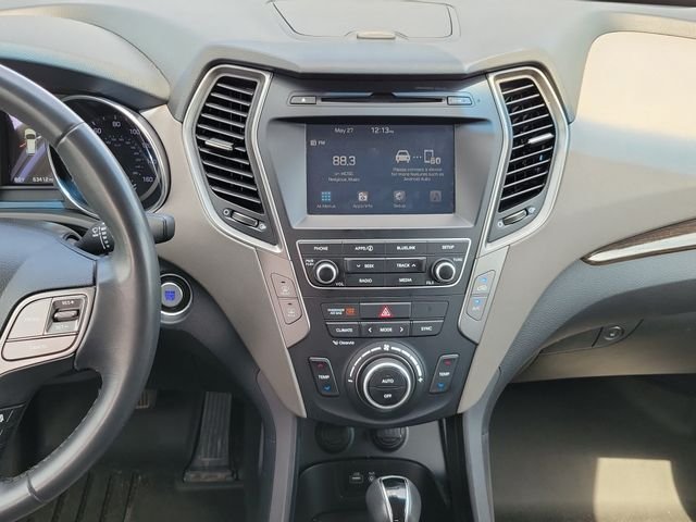 Used 2017 Silver Hyundai 2.4 Base image 31
