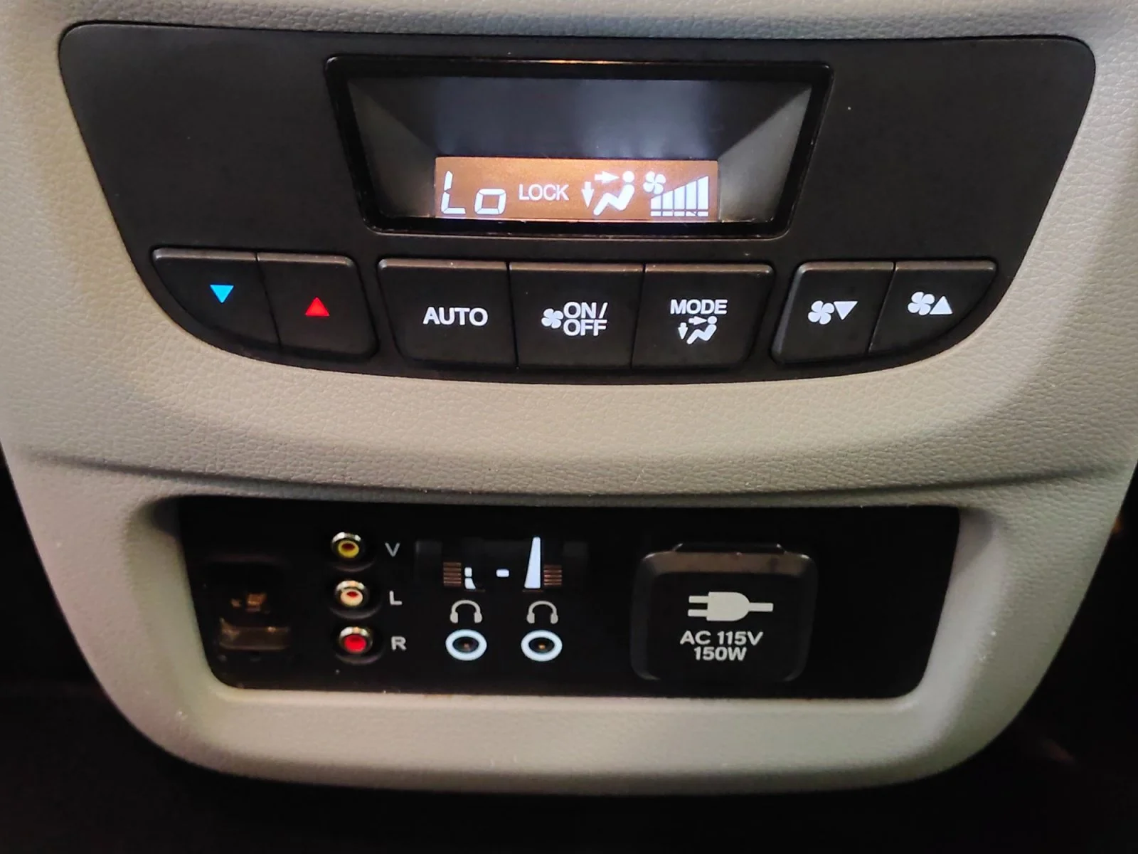 Used 2017 Modern Steel Metallic Honda EX-L image 32