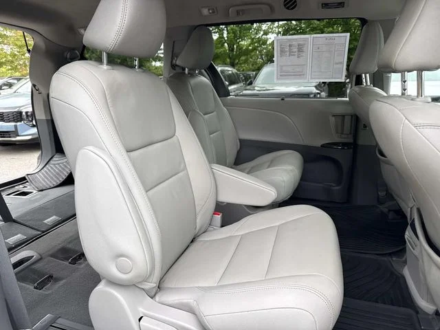 Used 2020 Gray Toyota XLE image 15