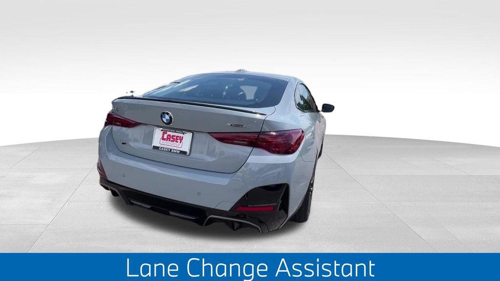 New 2026 Brooklyn Grey Metallic BMW xDrive40 image 11