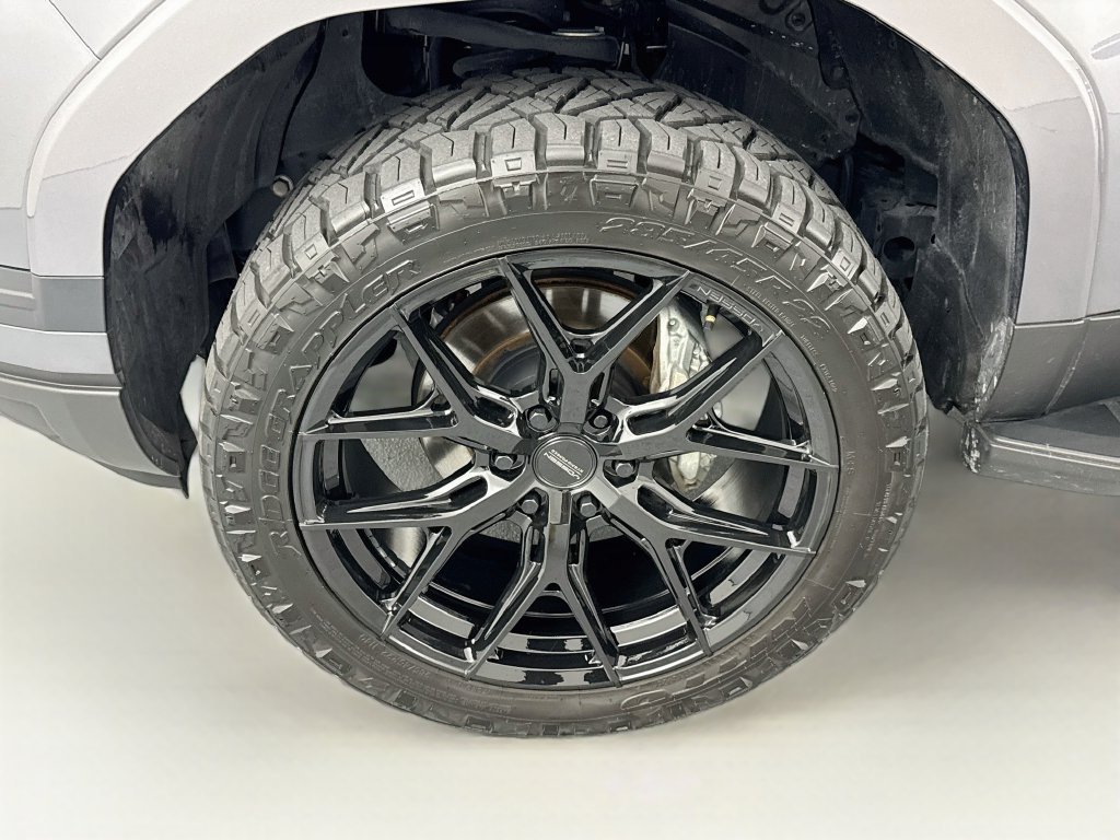 Used 2025 Gray Lexus 550 Premium image 31