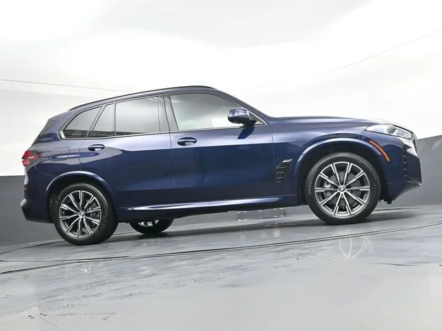 Certified Used 2026 Blue BMW xDrive40i image 34