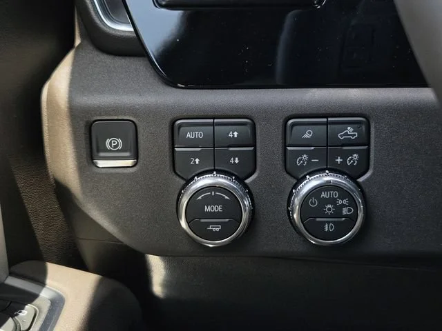 New 2026 Onyx Black GMC SLT image 20