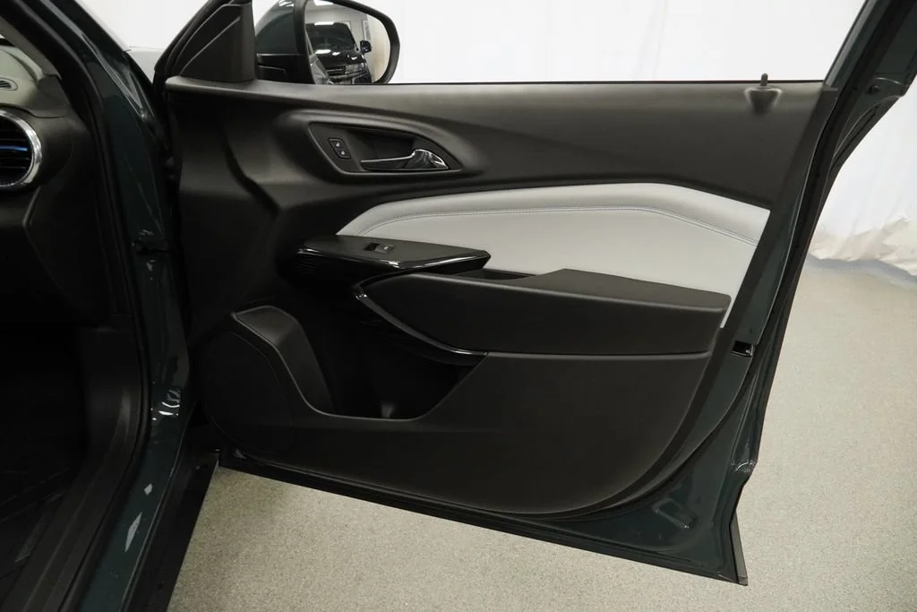 New 2026 Cypress Gray Chevrolet LT image 27