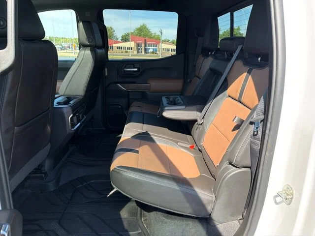 Used 2019 IRIDESCENT PEARL TRICOAT Chevrolet High Country image 30