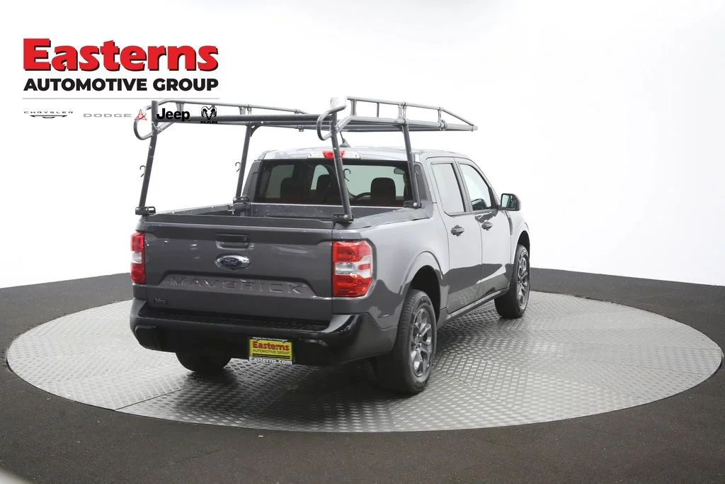 Used 2023 Gray Ford XLT image 38