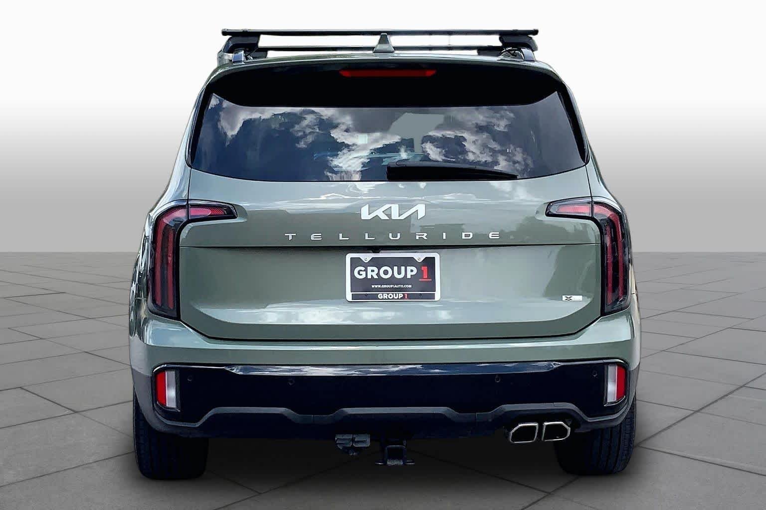 Used 2024 Jungle Green Kia SX X-Line image 5