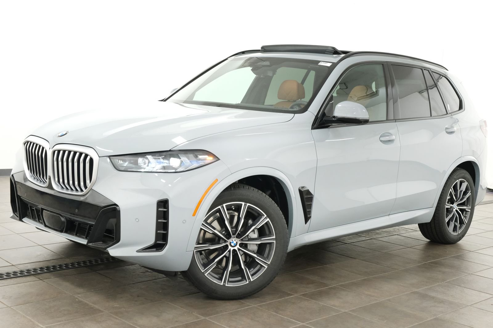 2026 BMW X5 xDrive40i's photo