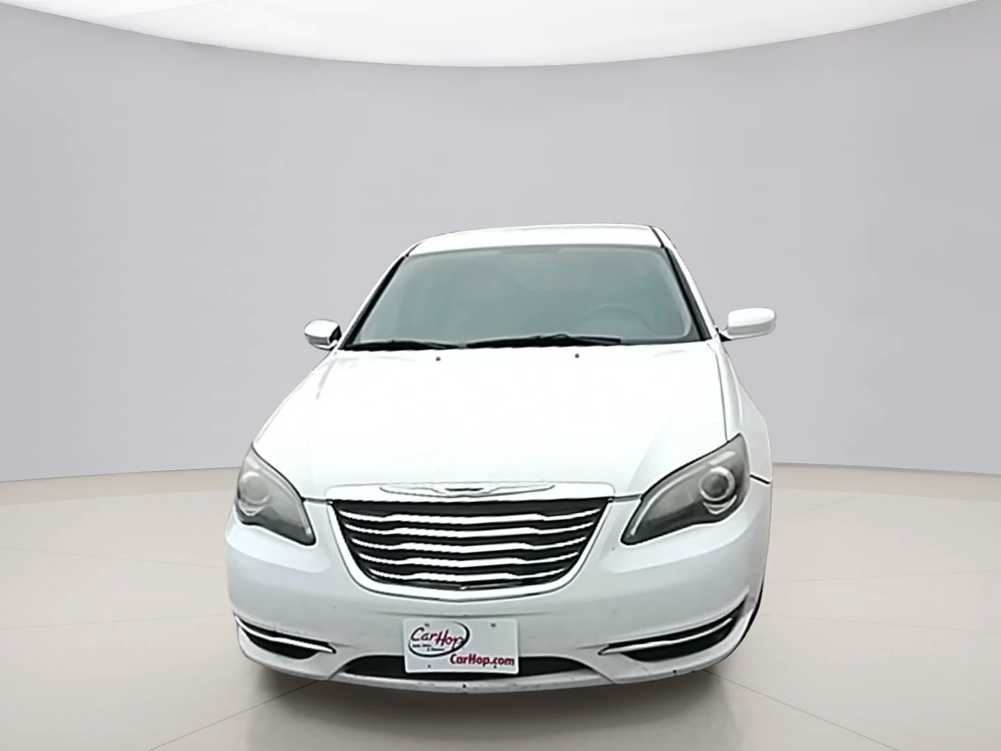 Used 2011 White Chrysler TOURING image 8