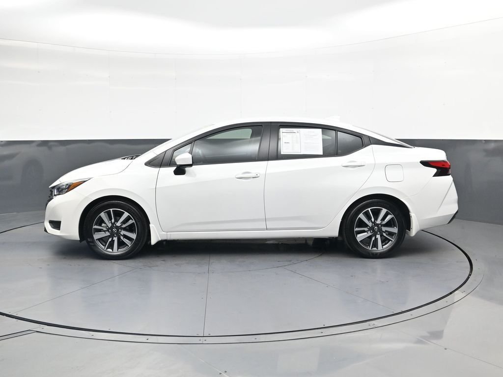 Used 2025 White Nissan 1.6 SV image 12