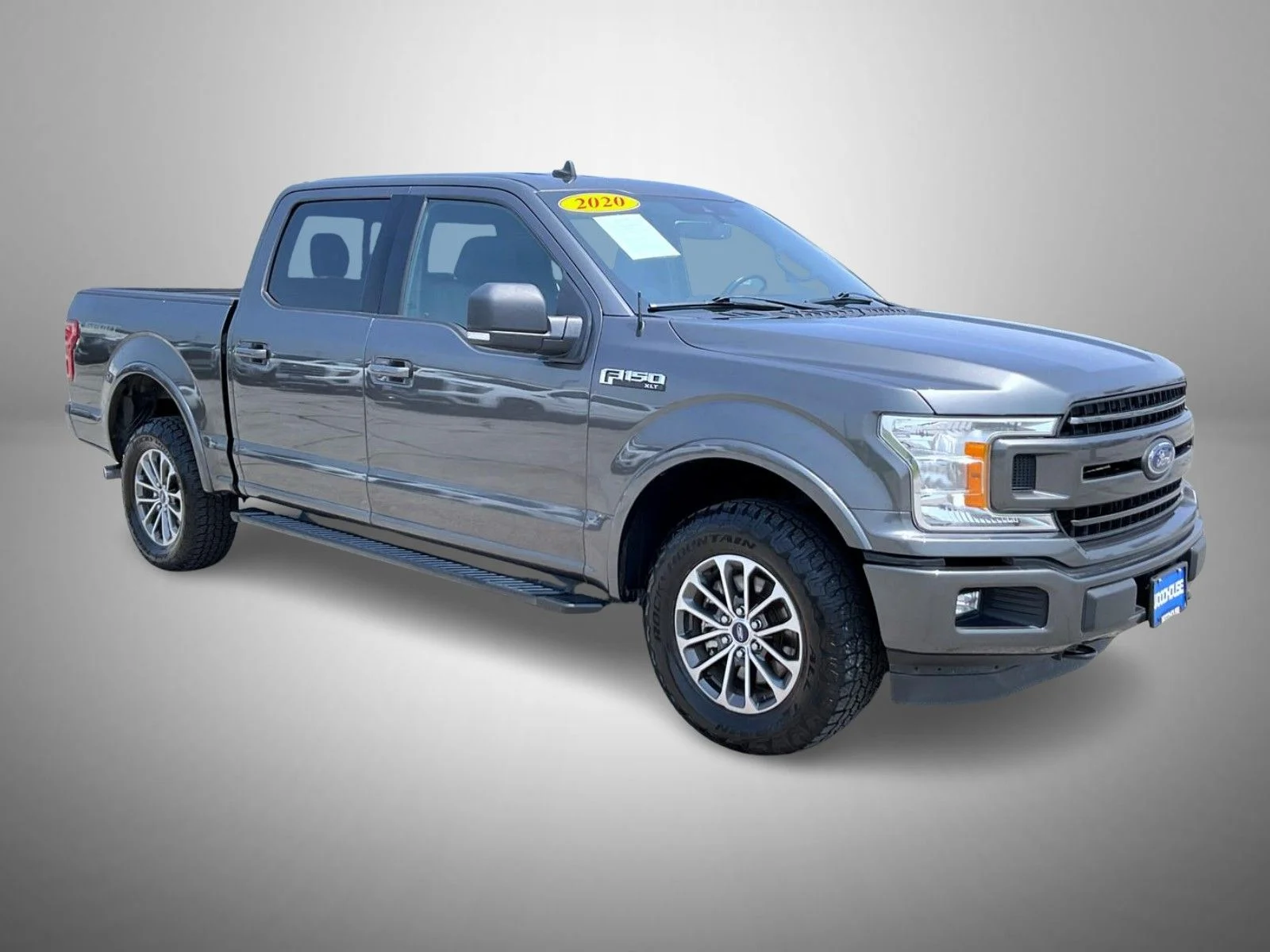 Used 2020 Gray Ford XLT image 3