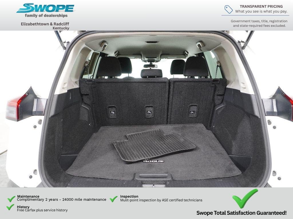 Used 2023 Glacier White Nissan S image 27