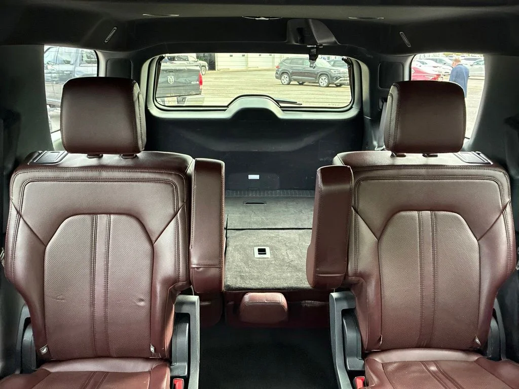 Used 2024 Black Ford Limited image 57