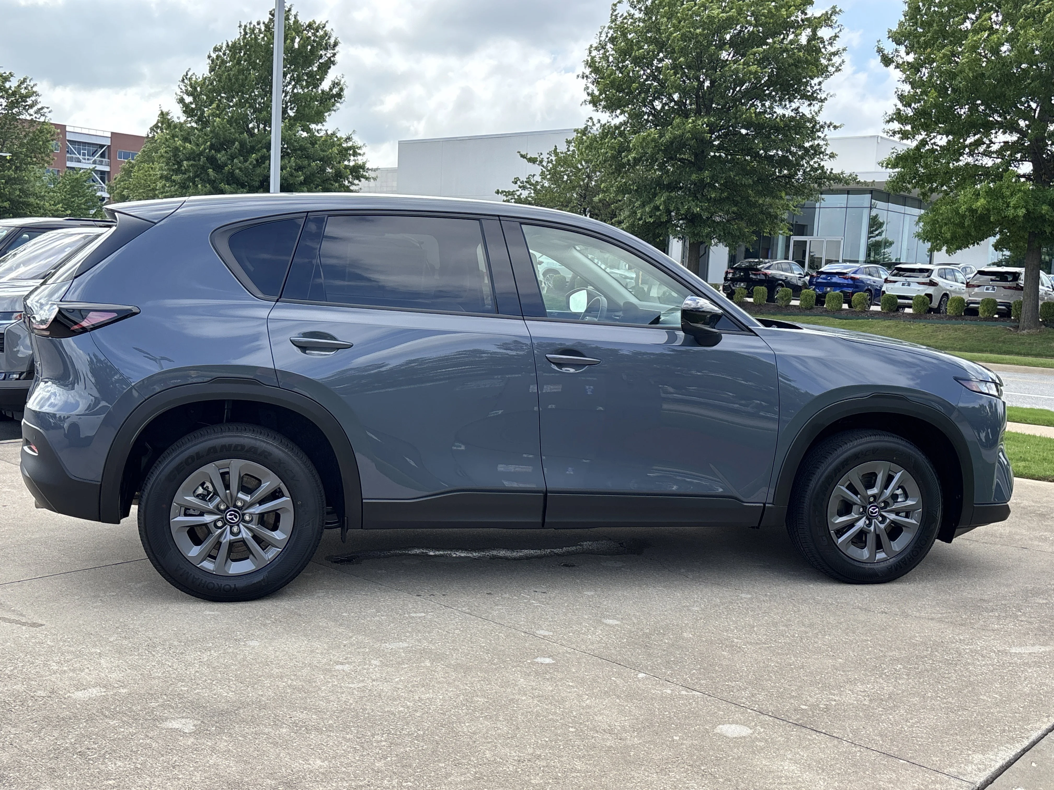 New 2026 Polymetal Gray Metallic Mazda 2.5 S Select AWD image 2