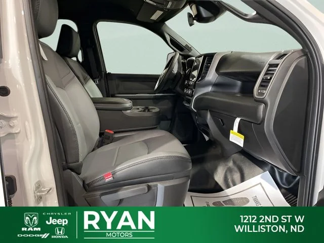 2025 RAM 2500 Tradesman - Photo 43