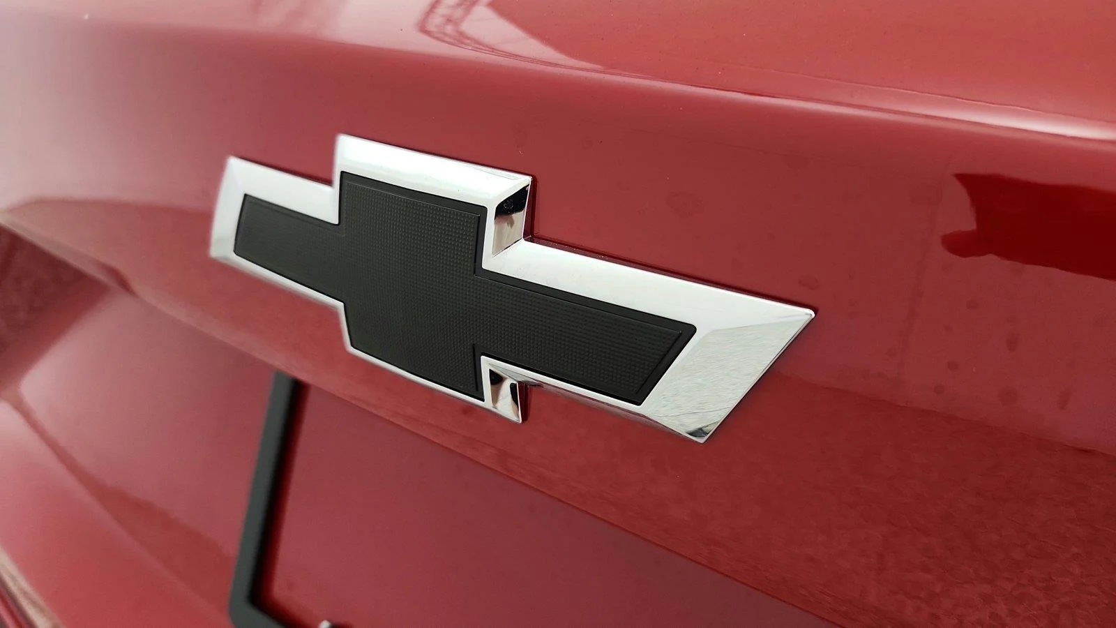 New 2026 Apex Red Chevrolet LT image 33