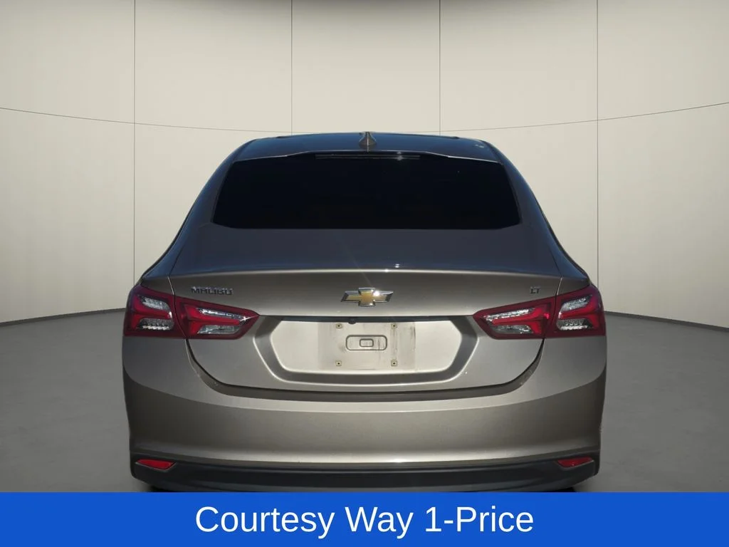 Used 2022 Gray Chevrolet LT image 8