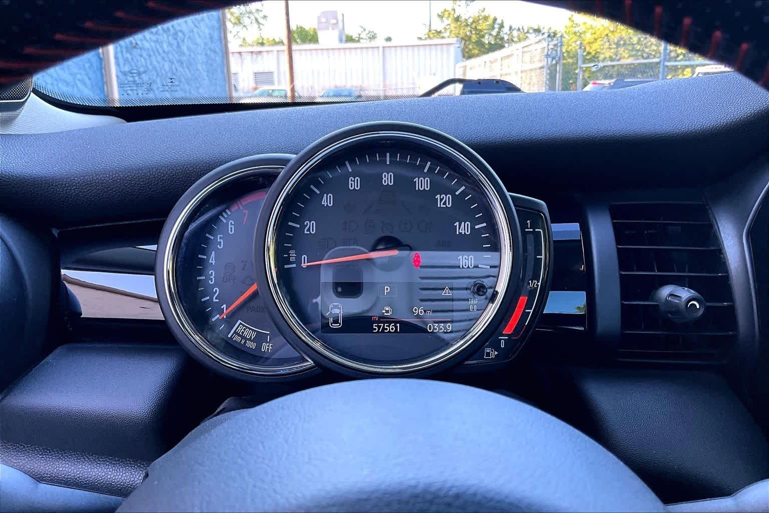 Used 2019 Thunder Grey Metallic MINI Cooper S image 26