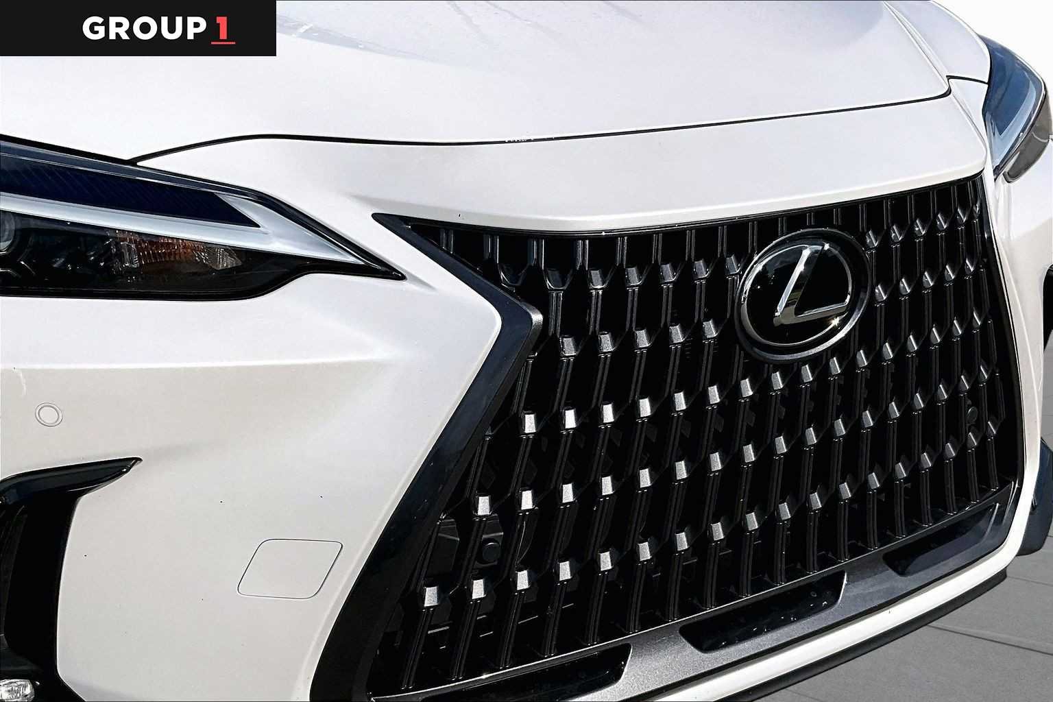 Certified Used 2025 Eminent White Pearl Lexus Premium image 27