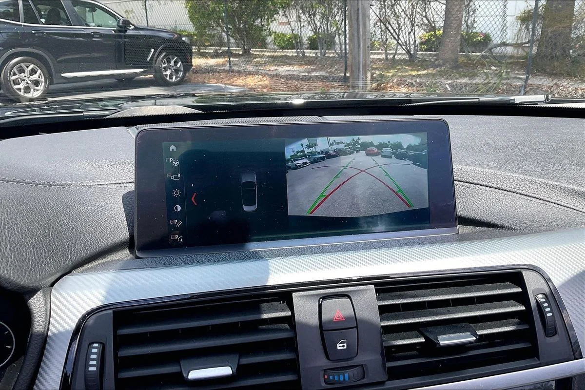 Used 2019 Black BMW xDrive image 14