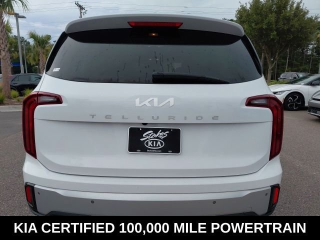 Used 2024 White Kia LX image 6