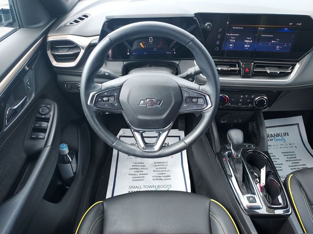 Used 2025 Beige Chevrolet ACTIV image 16