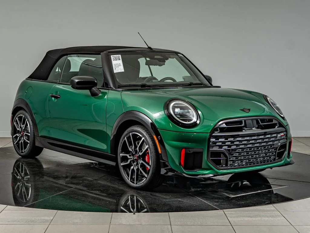 New 2026 British Racing Green MINI Iconic image 4