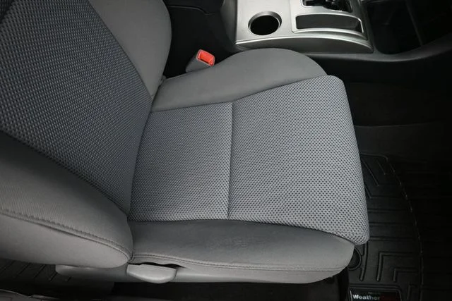Used 2013 Red Toyota Base image 32