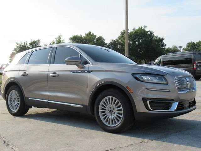 Used 2020 Brown Lincoln Standard image 1