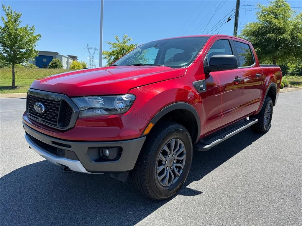 Used 2021 Red Ford XLT image 4