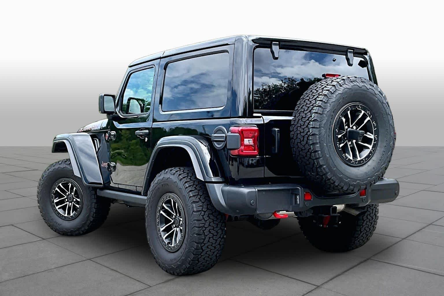 Used 2025 Black Clearcoat Jeep Rubicon X image 12