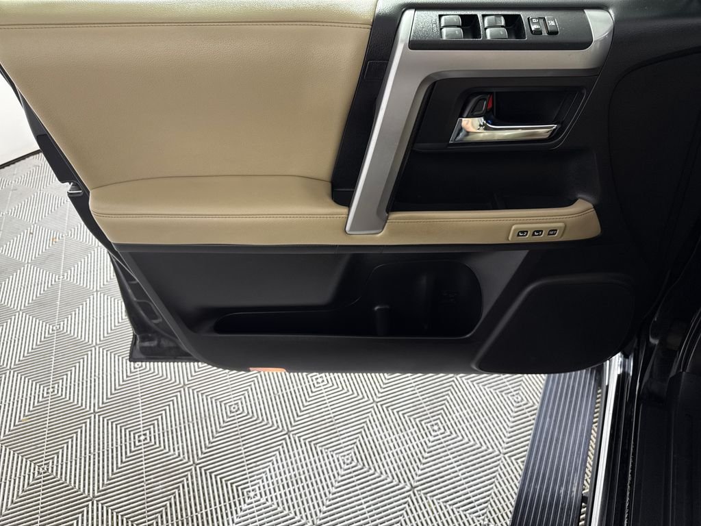 2019 Toyota 4Runner Limited - Photo 10