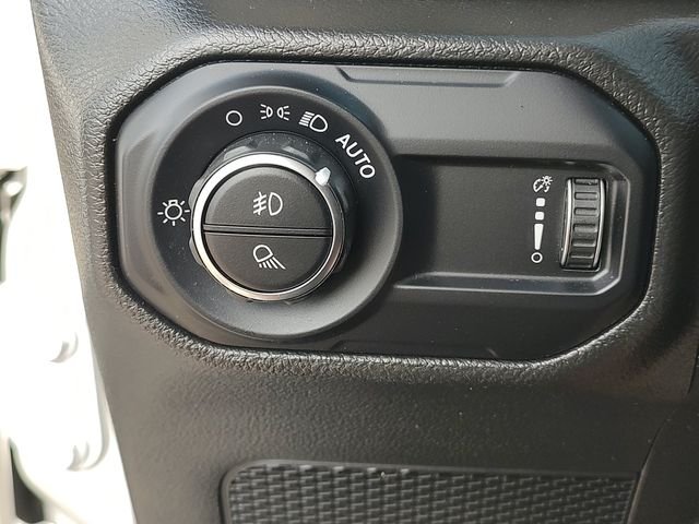 Used 2023 Silver Jeep Willys image 25