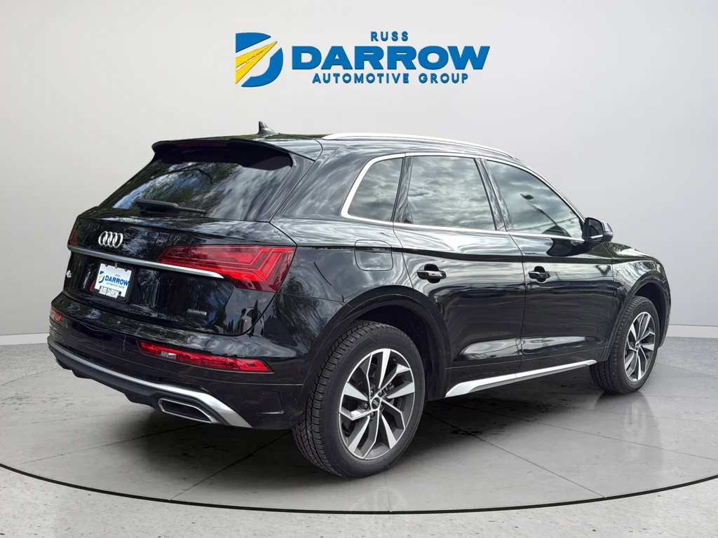 Used 2023 Black Audi 45 S line Premium image 5