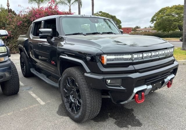 Used 2025 GMC HUMMER EV 2X with VIN 1GT10BDD9SU105984 for sale in Henderson, NV