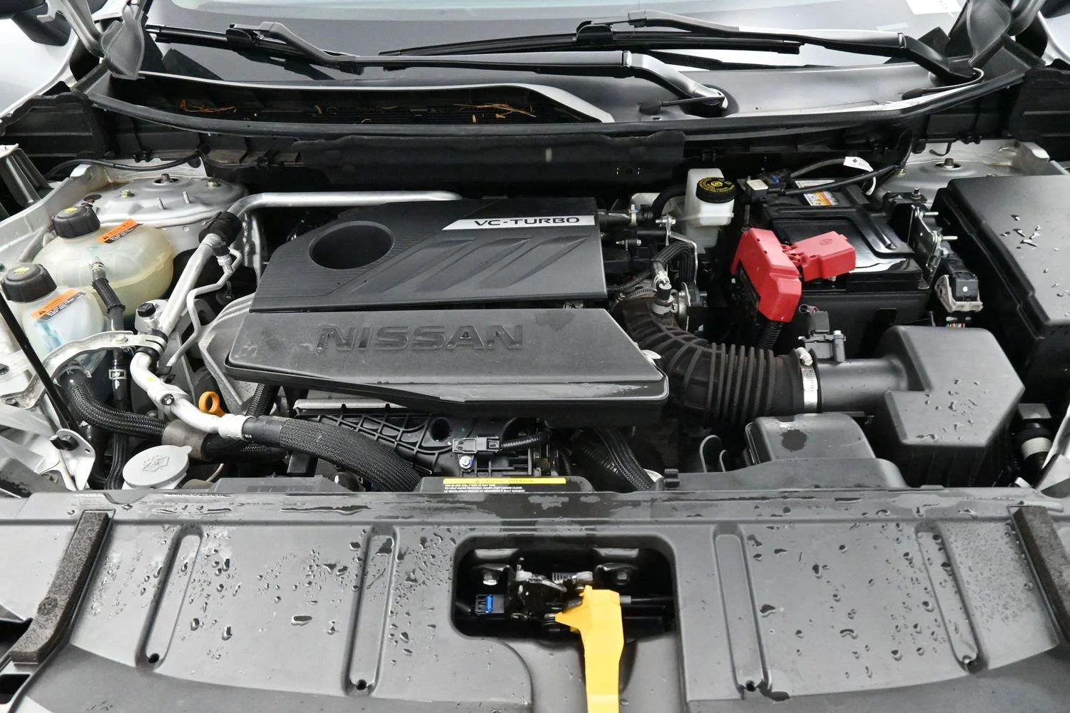 Used 2024 Silver Nissan SV image 34