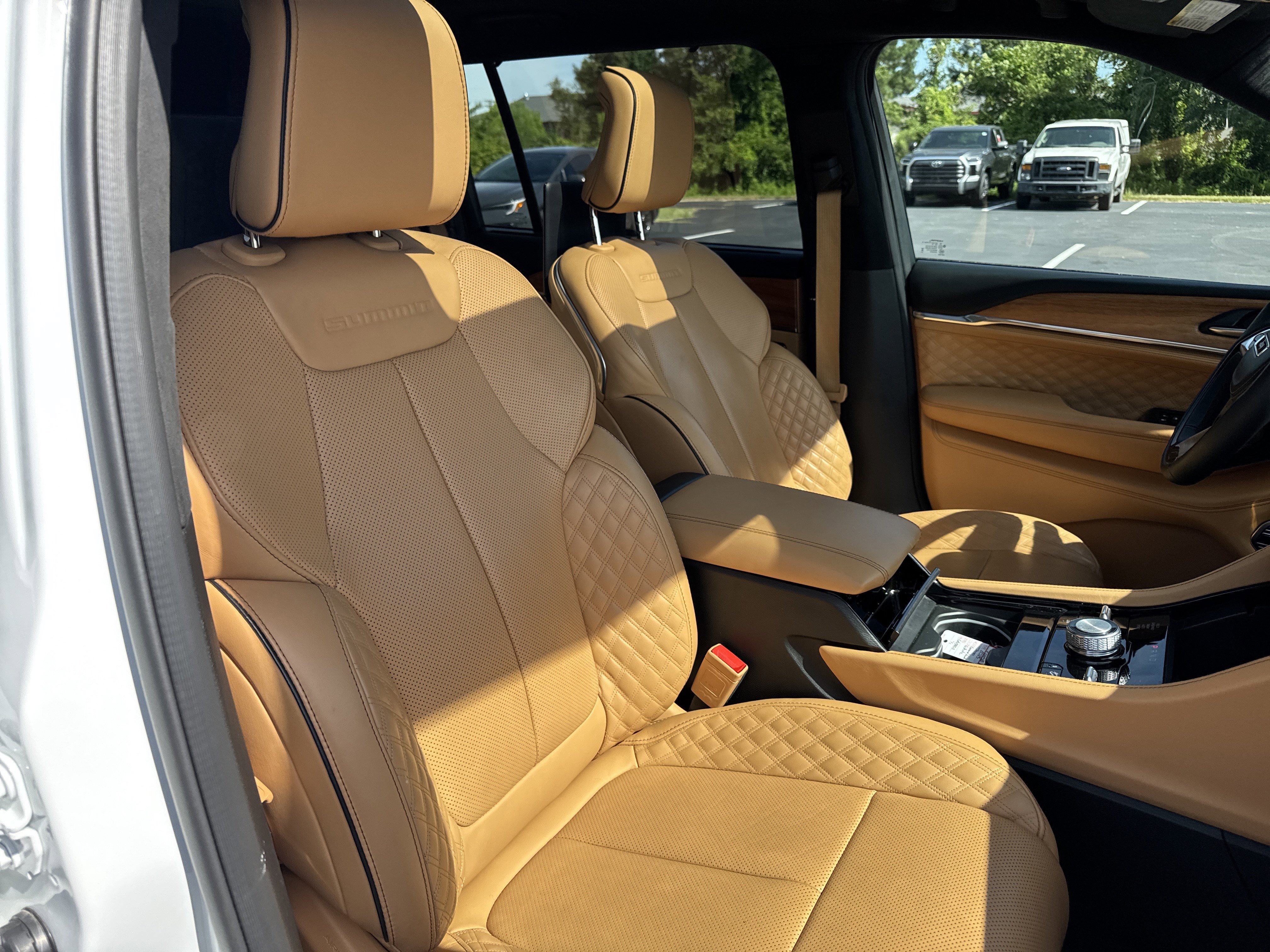 Used 2025 Bright White Clearcoat Jeep Summit image 41