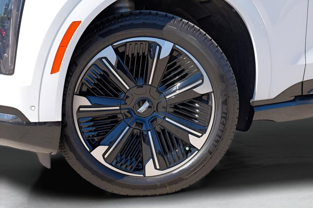 2025 Cadillac Escalade IQ Sport 2 - Photo 33