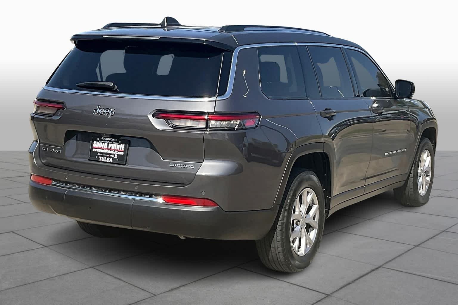 Used 2021 Baltic Gray Metallic Clearcoat Jeep Limited image 13