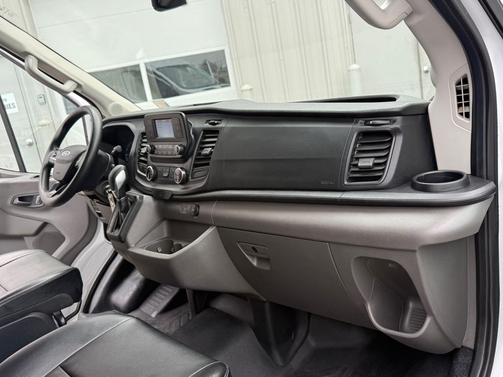 Used 2023 Oxford White Ford Base image 15