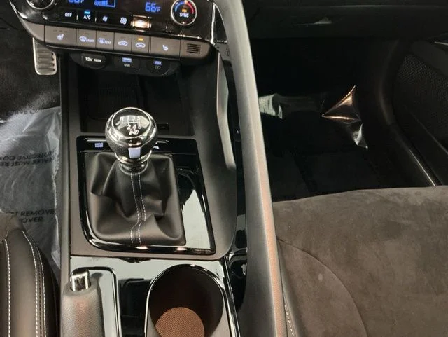 Used 2025 Blue Hyundai Base image 19
