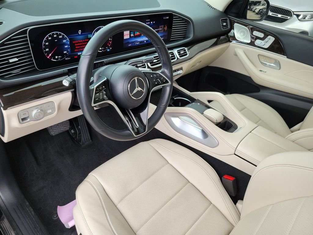 Certified Used 2024 Black Mercedes-Benz GLE 450e image 25