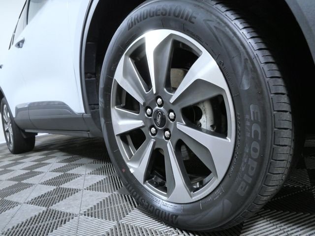 Certified Used 2025 Silver Ford Platinum image 2