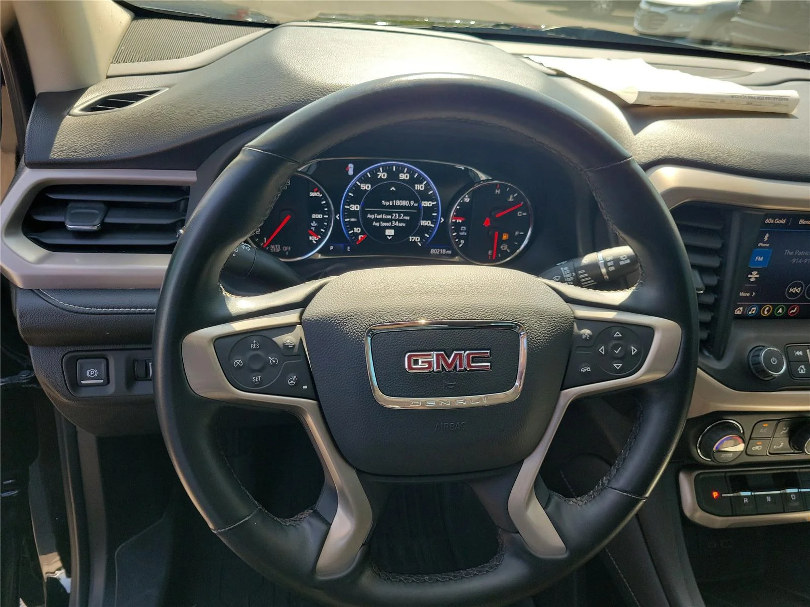 2023 GMC Acadia Denali - Photo 24
